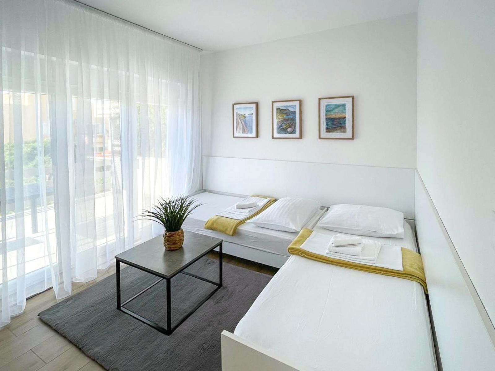 Apartmani Tatjana Новалья Экстерьер фото